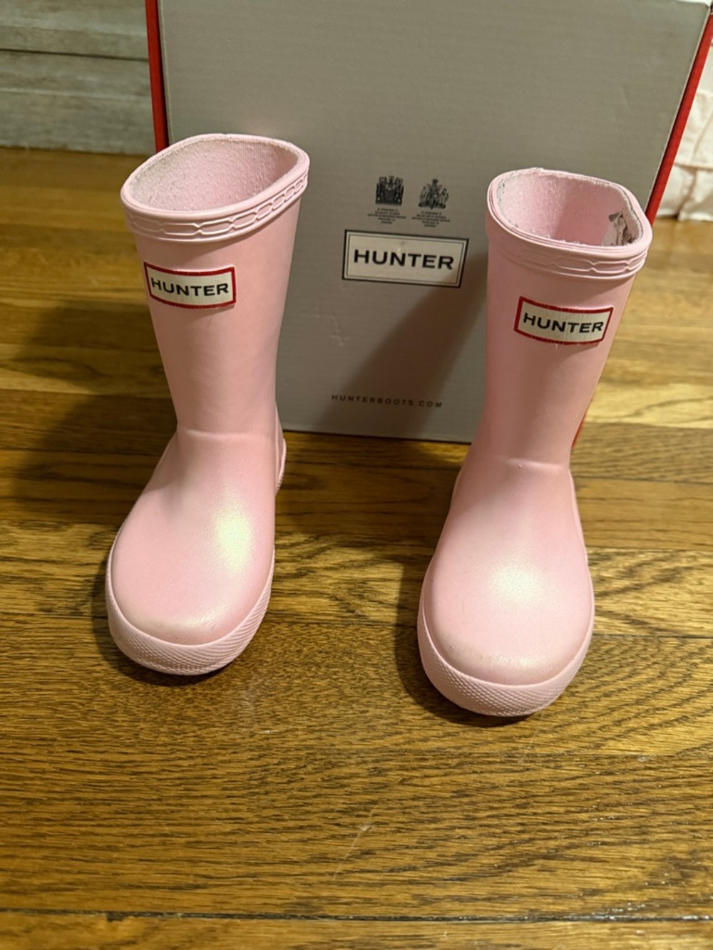 Hunter Light Pink Shimmer Kids Waterproof Rain Boots with box great condition